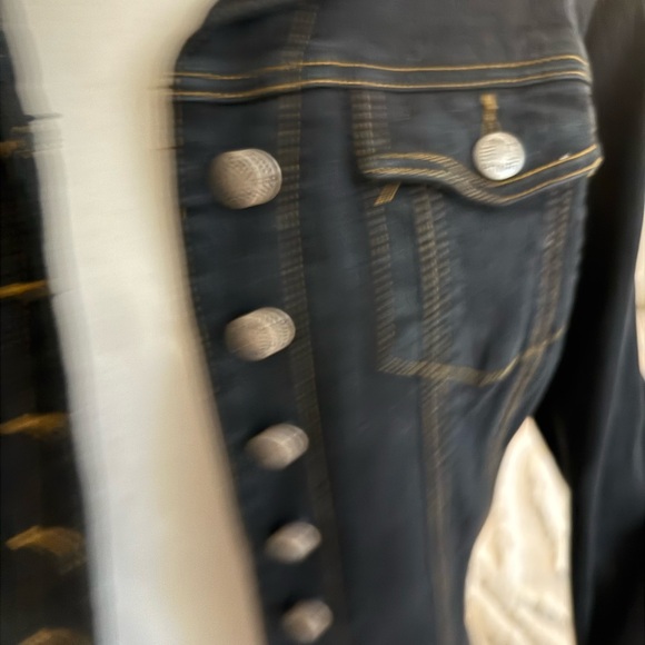 Dark Wash Denim Jacket with Classic Denim Style - Picture 5 of 8